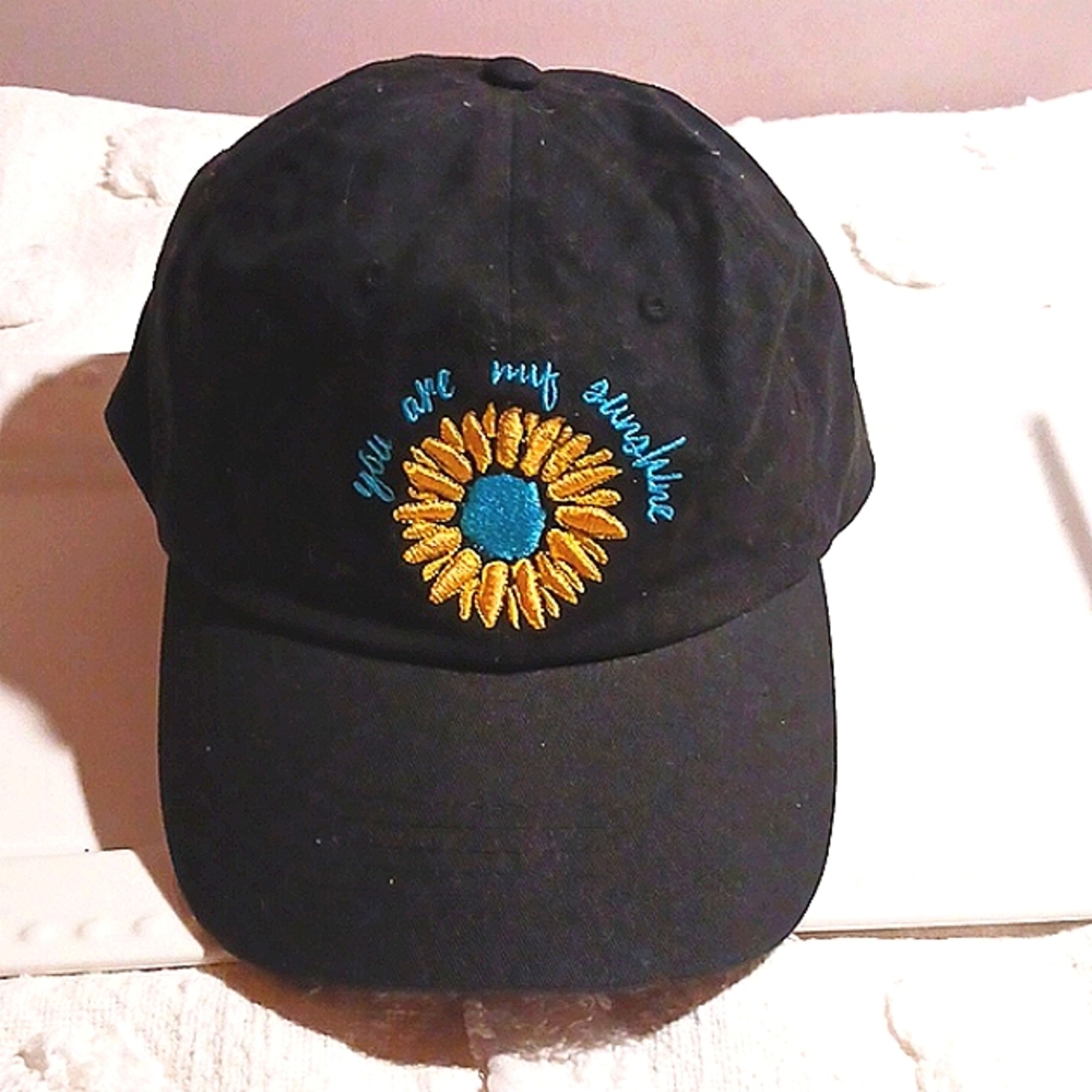 *New* Love 💝 This Life "You Are My Sunshine" 🌞 Hat